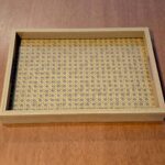 BANDEJA RETANGULAR COM FUNDO TRELICA