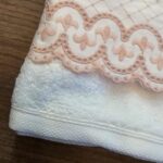 TOALHA LAVABO - ARTELASSE - ETIENNE - BRANCO/ROSA - 2 PCS