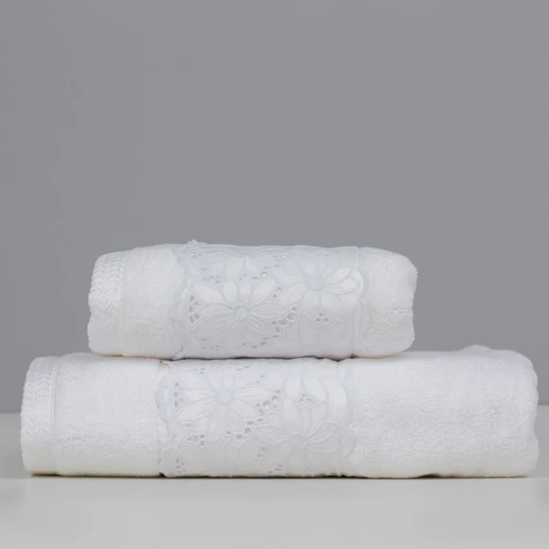 15320155339 15300008426 banho branco ili 1