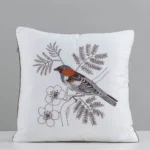ALMOFADA - 40x40cm - ARTELASSE - BORDADA - PÁSSARO