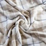 COBERTOR - CASAL - SCAVONE - FLEECE NEW XADREZ - CAQUI - Imagem 4